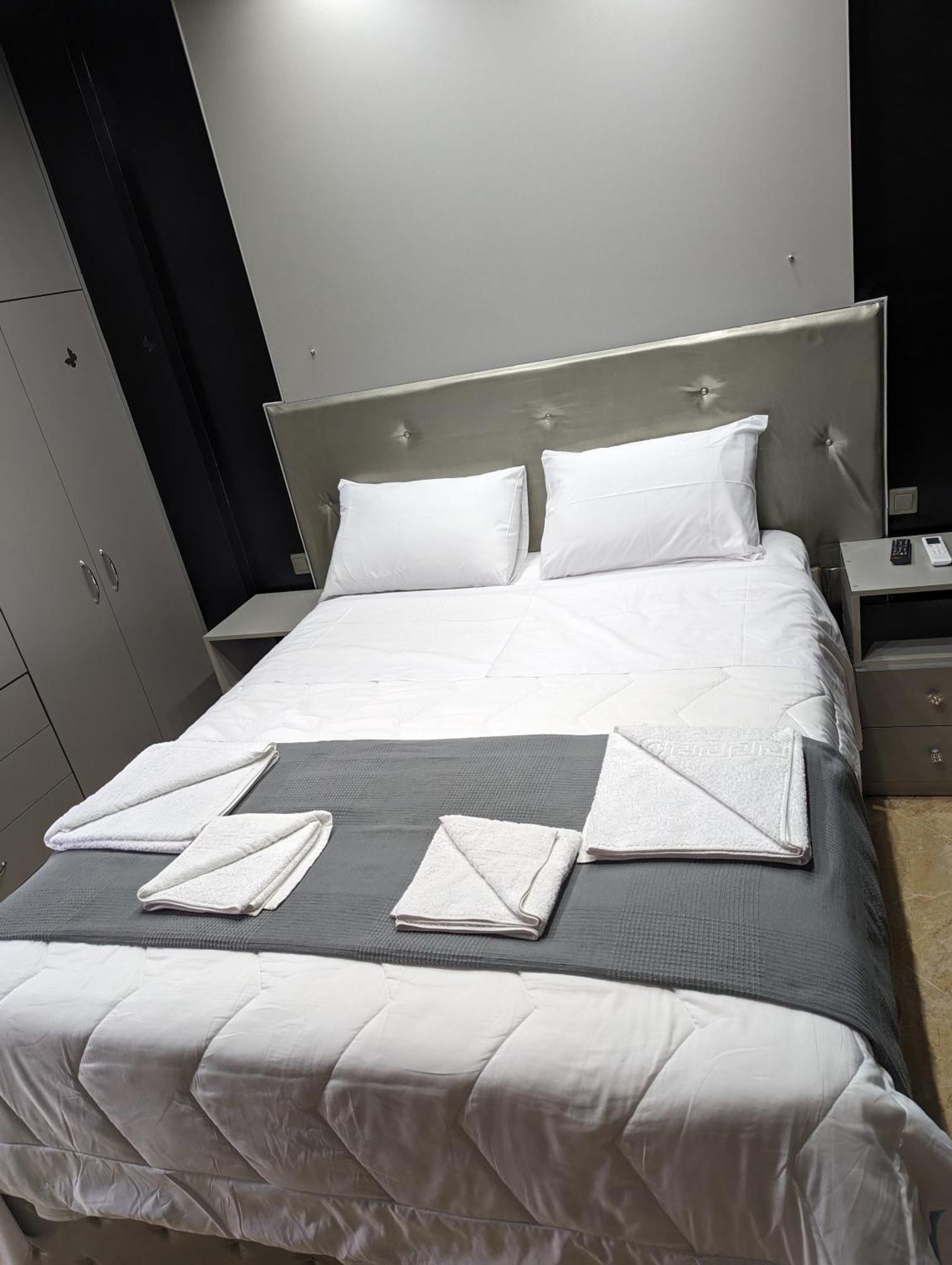 Modern Quiet Luxury Apartment Patra Εξωτερικό φωτογραφία