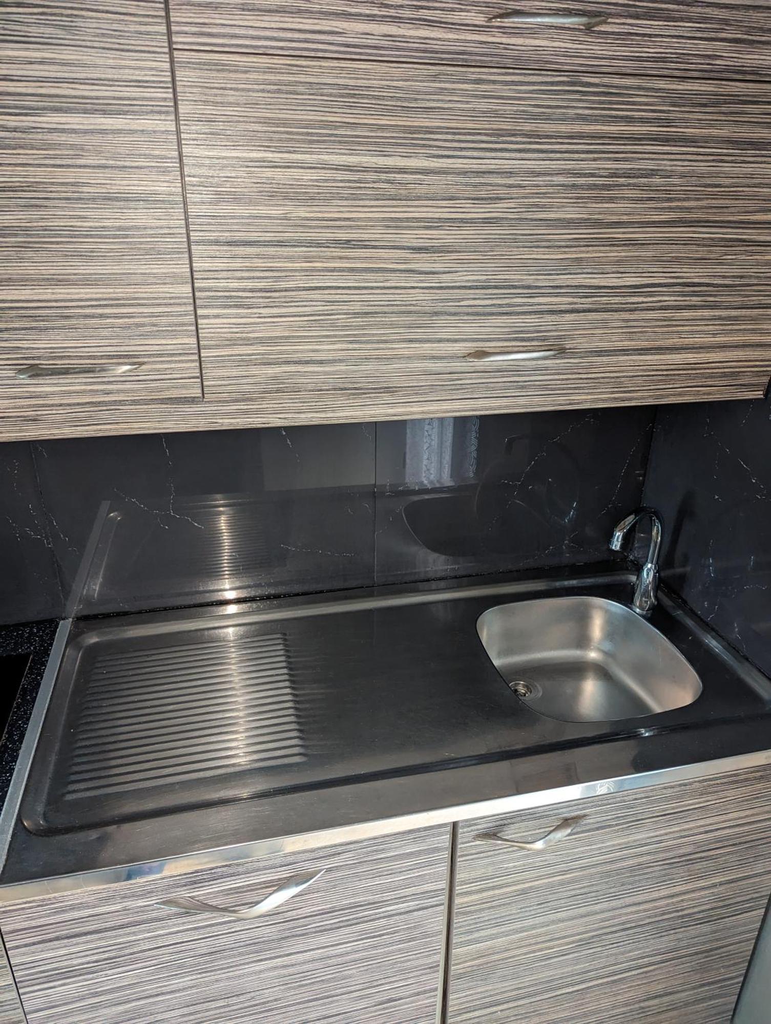 Modern Quiet Luxury Apartment Patra Εξωτερικό φωτογραφία